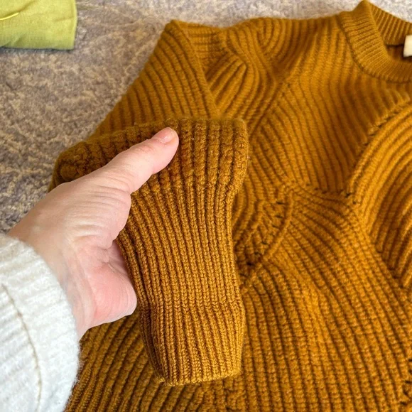 Wilfred Textured Crewneck Sweater in Mustard - Picture 4 of 7